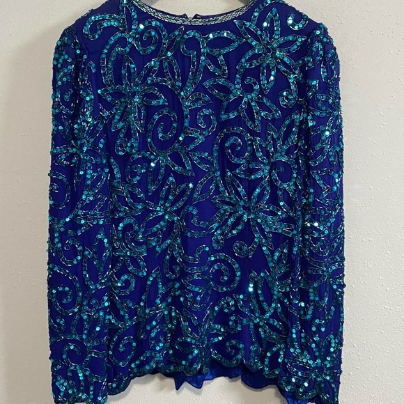 1970s Vintage Niteline by Della Roufogali Beautiful Rhinestone Silk Top - Picture 2 of 6